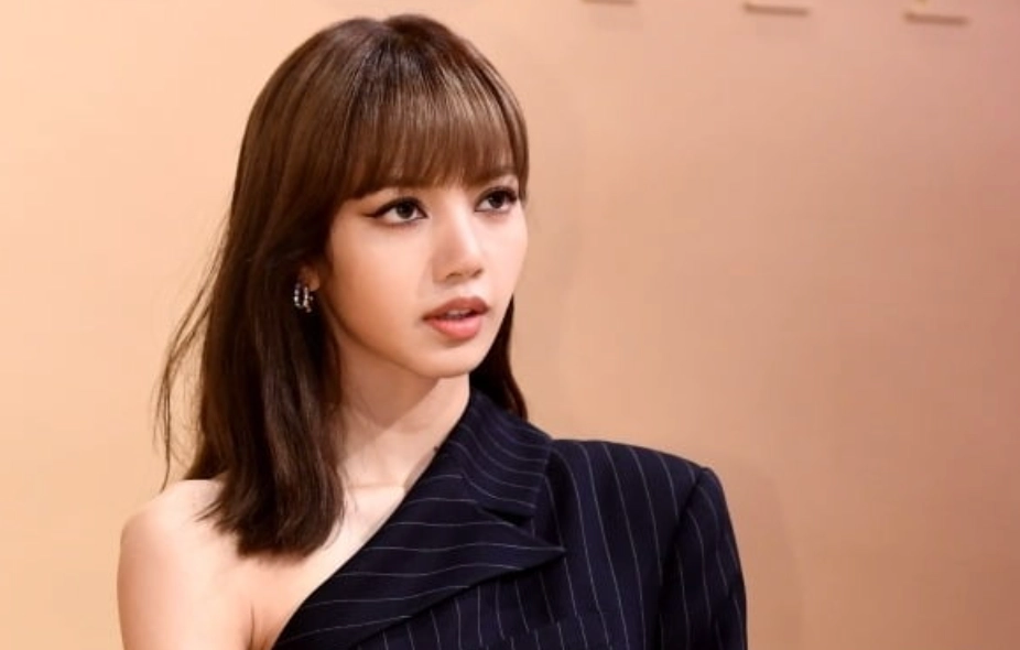 LISA of BLACKPINK